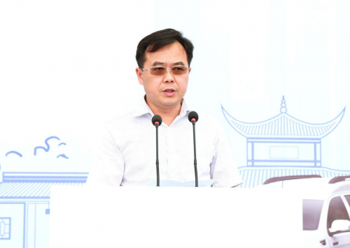 万邦物流100台交付 福田智蓝新能源上市